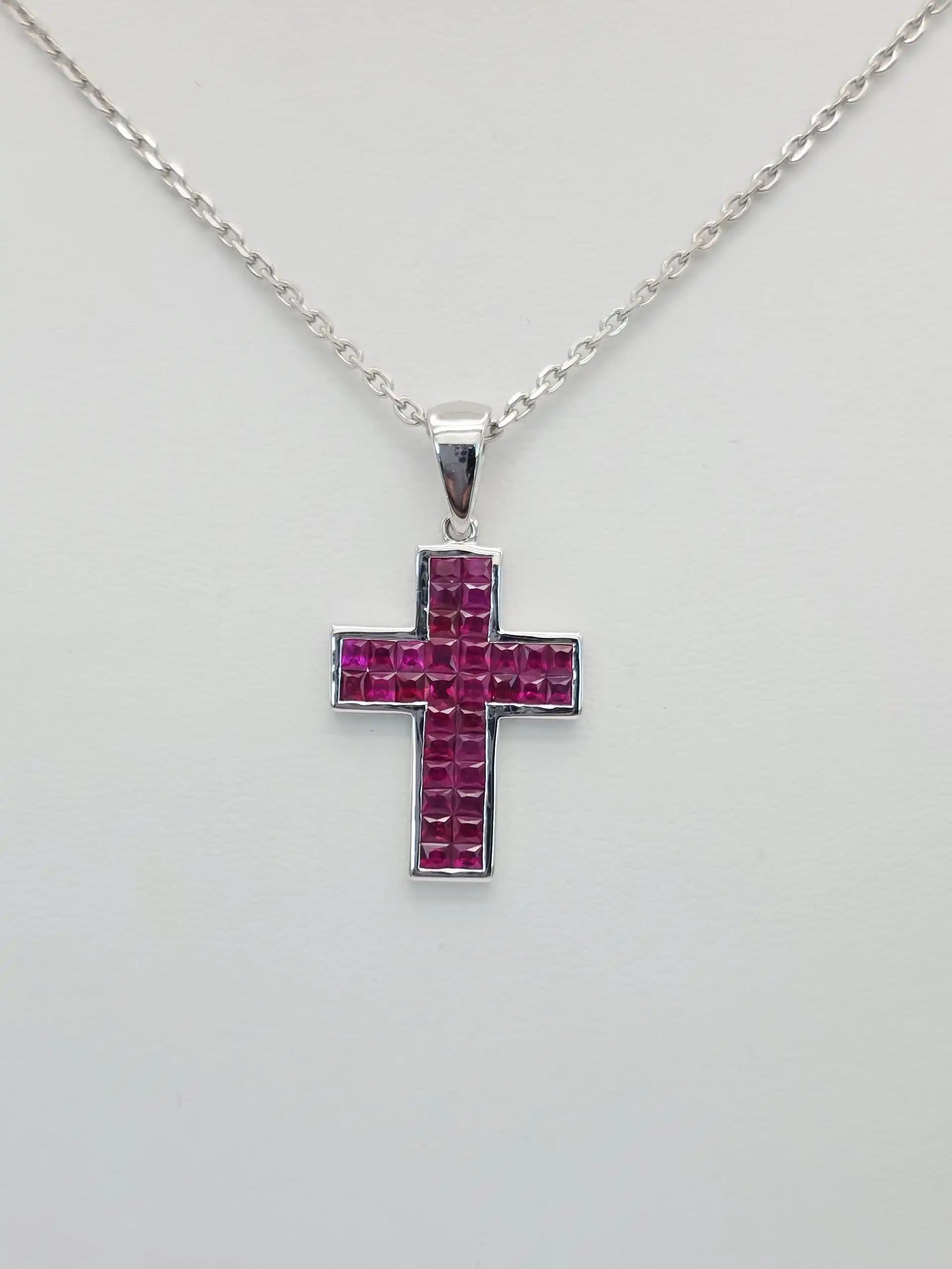 2.07 cts princess cut natural ruby cross pendant in 14K white gold