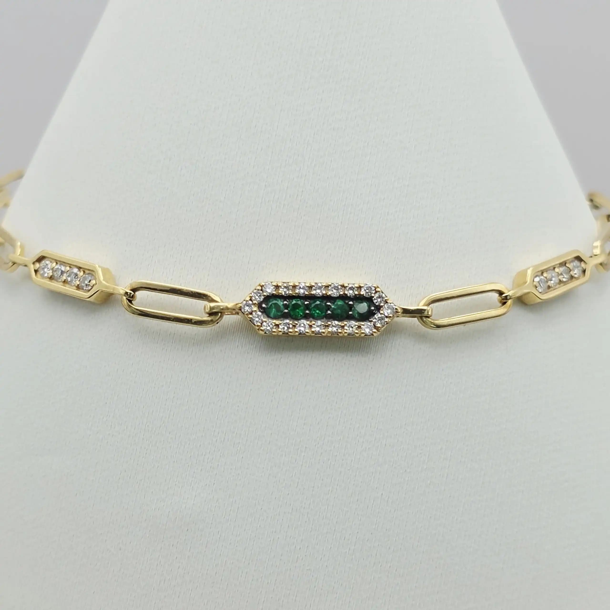 0.06 cts round natural emerald and diamond link bracelet in 18K yellow gold