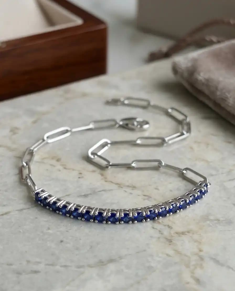1.64 cts Round natural blue sapphire tennis bracelet in 14K white gold