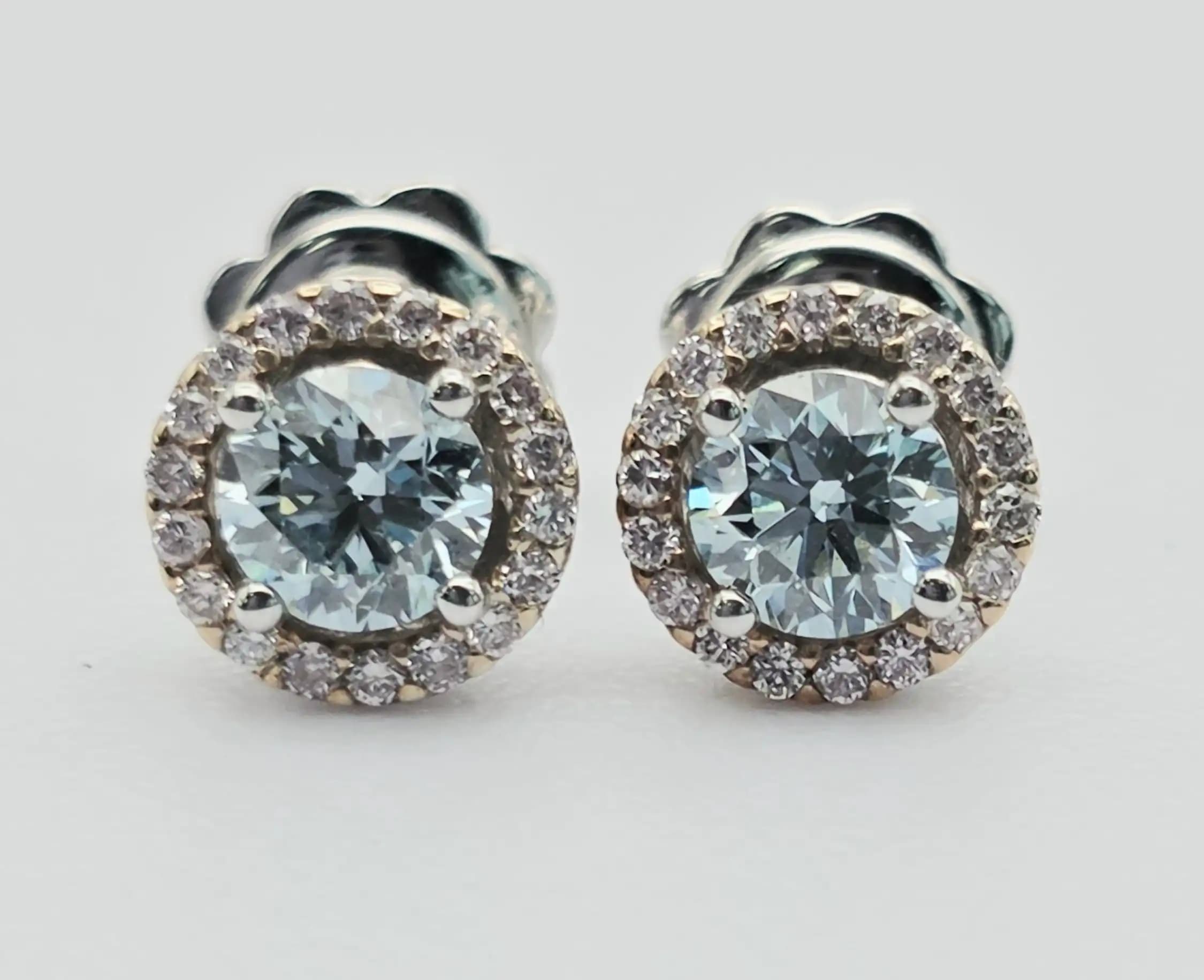 Blue Diamond Halo Stude Earring With PushBack