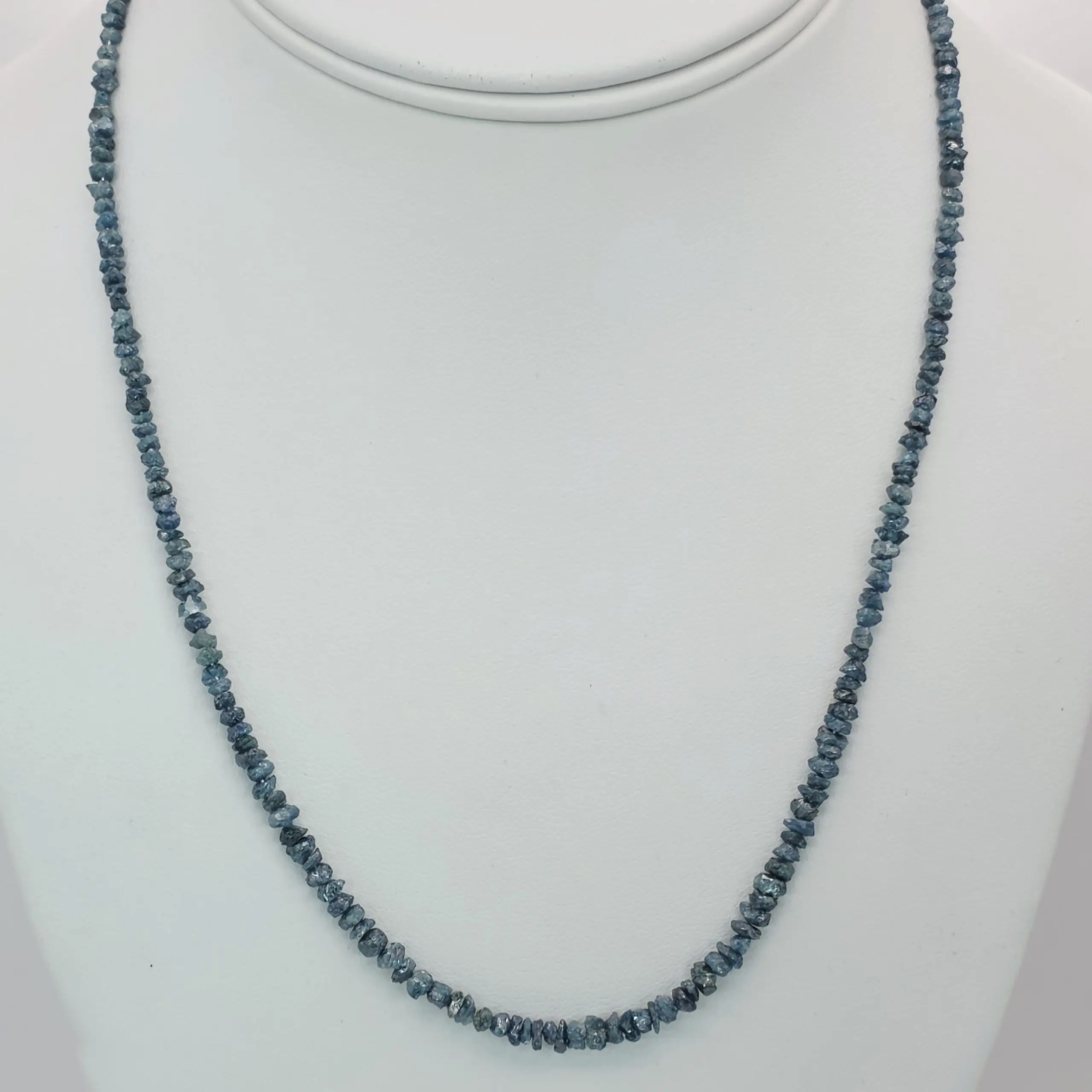 31.40 to 32.65 cts raw natural blue diamond chip necklace in 14K white gold