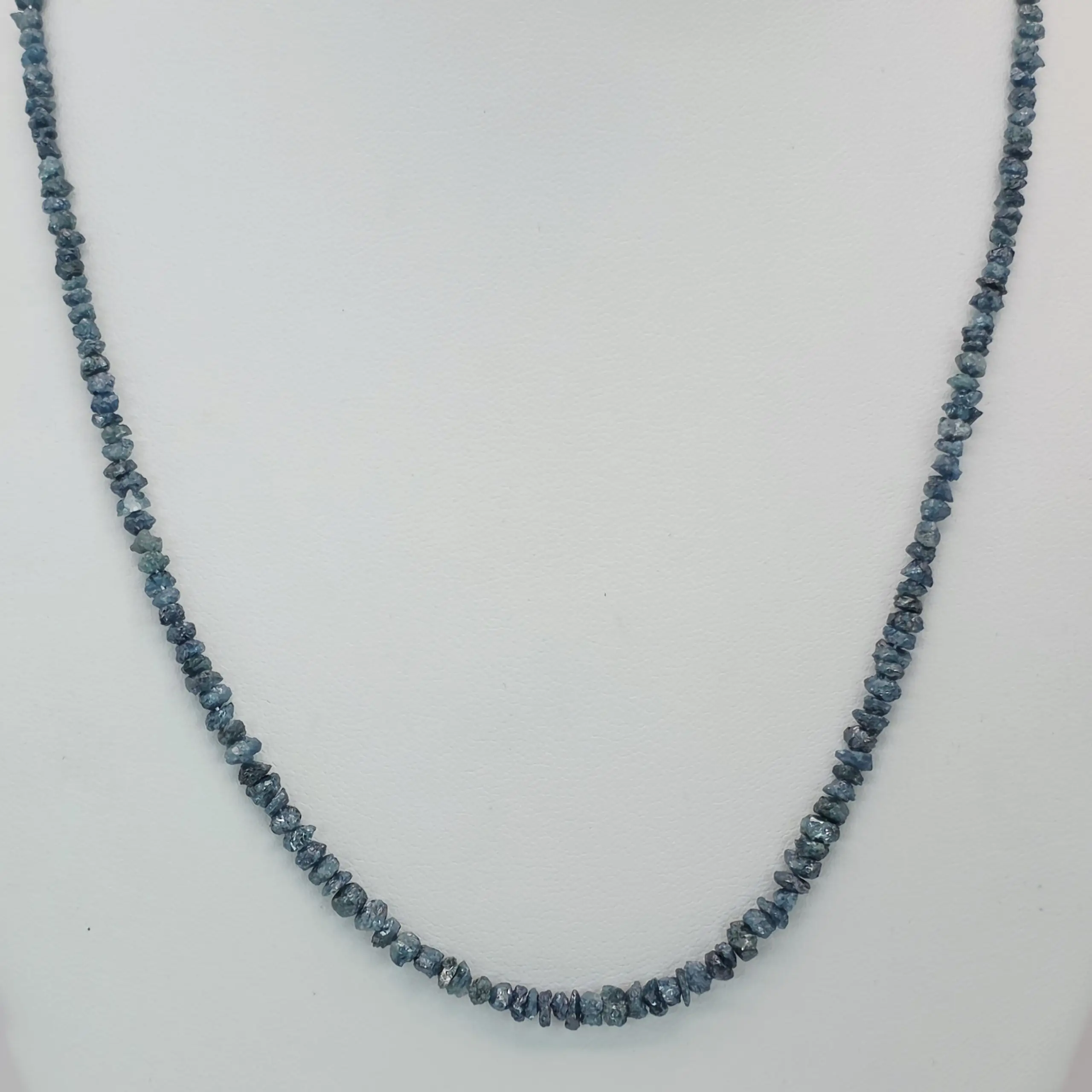31.40 to 32.65 cts raw natural blue diamond chip necklace in 14K white gold