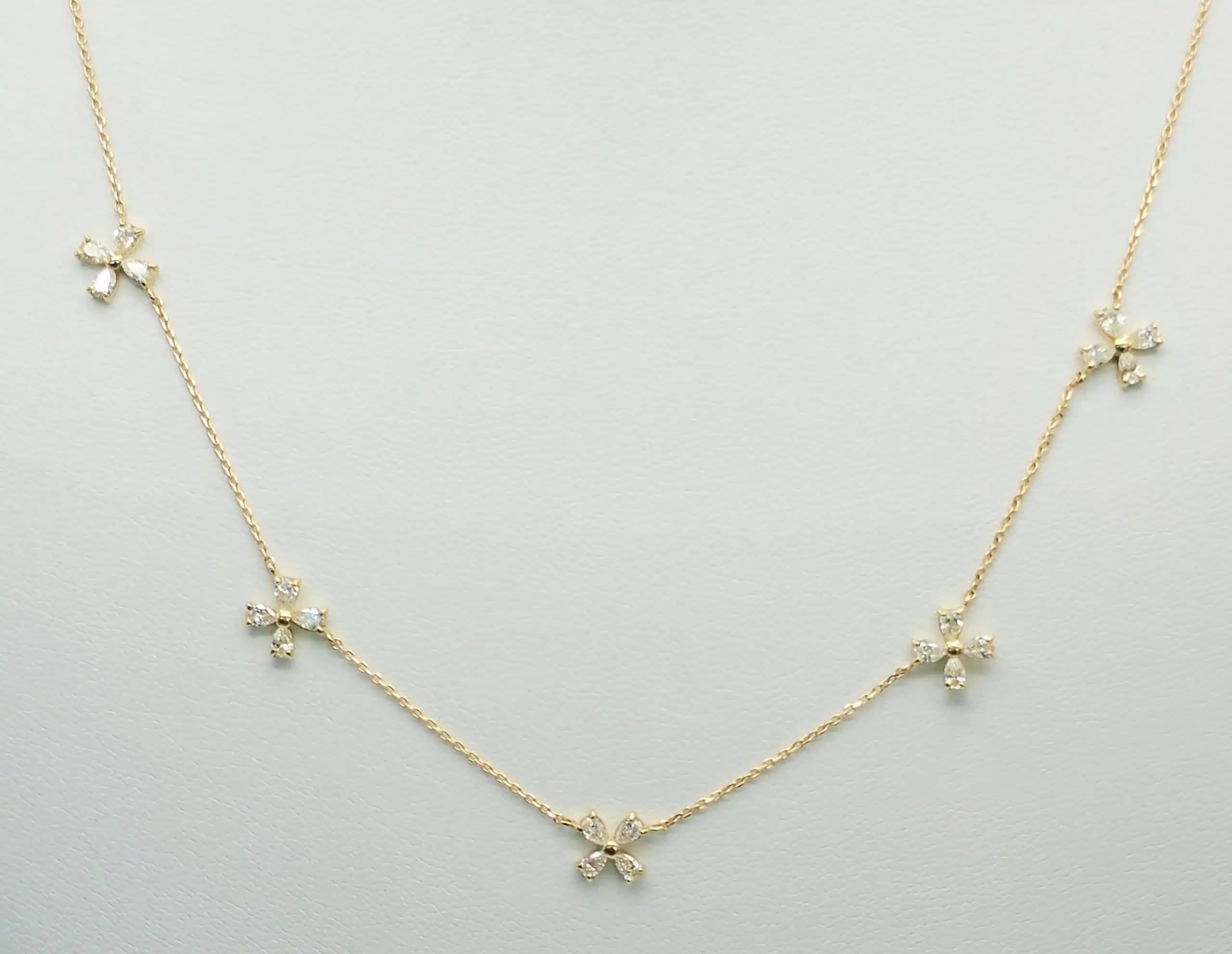 Diamond flower Necklace