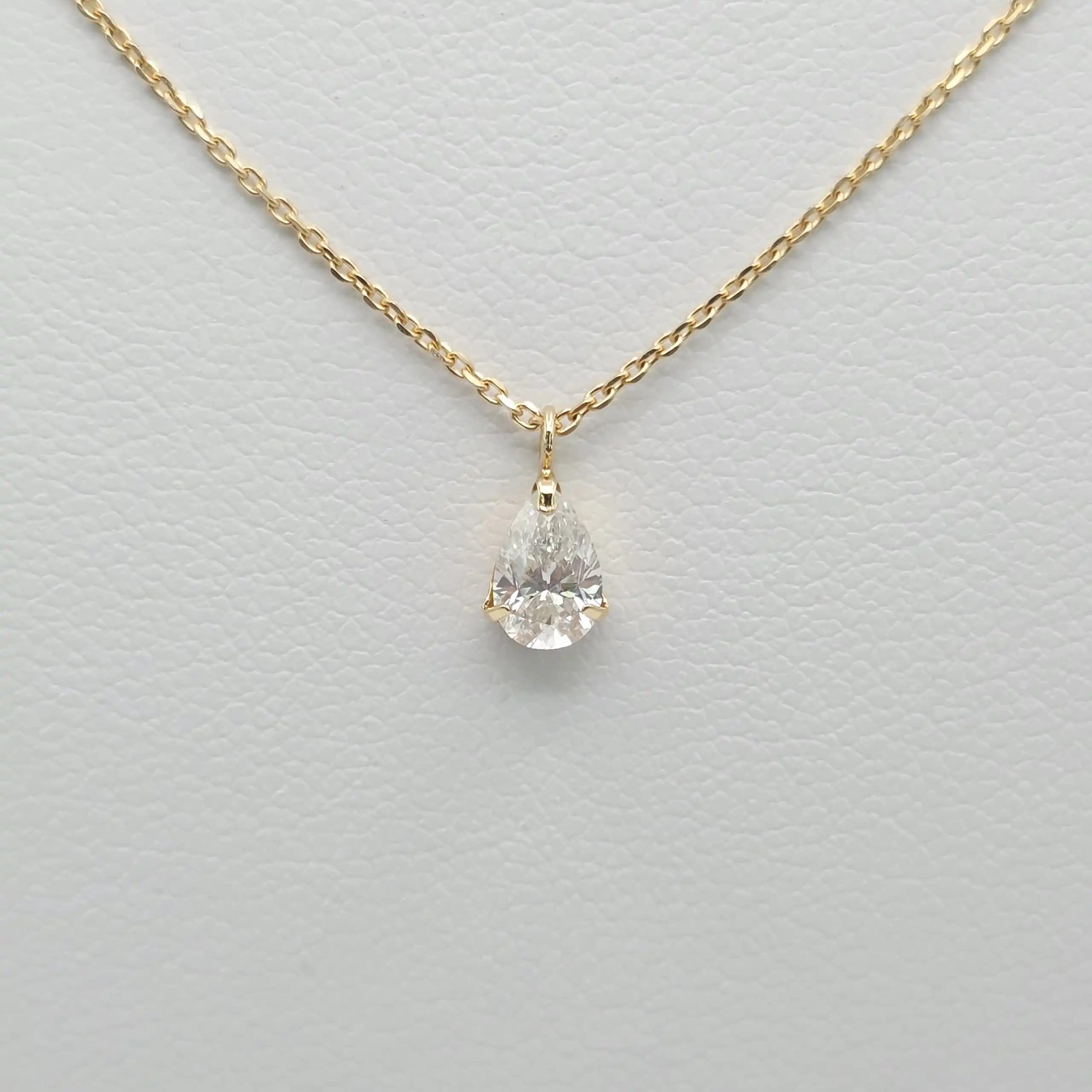 pear diamond pendent necklace