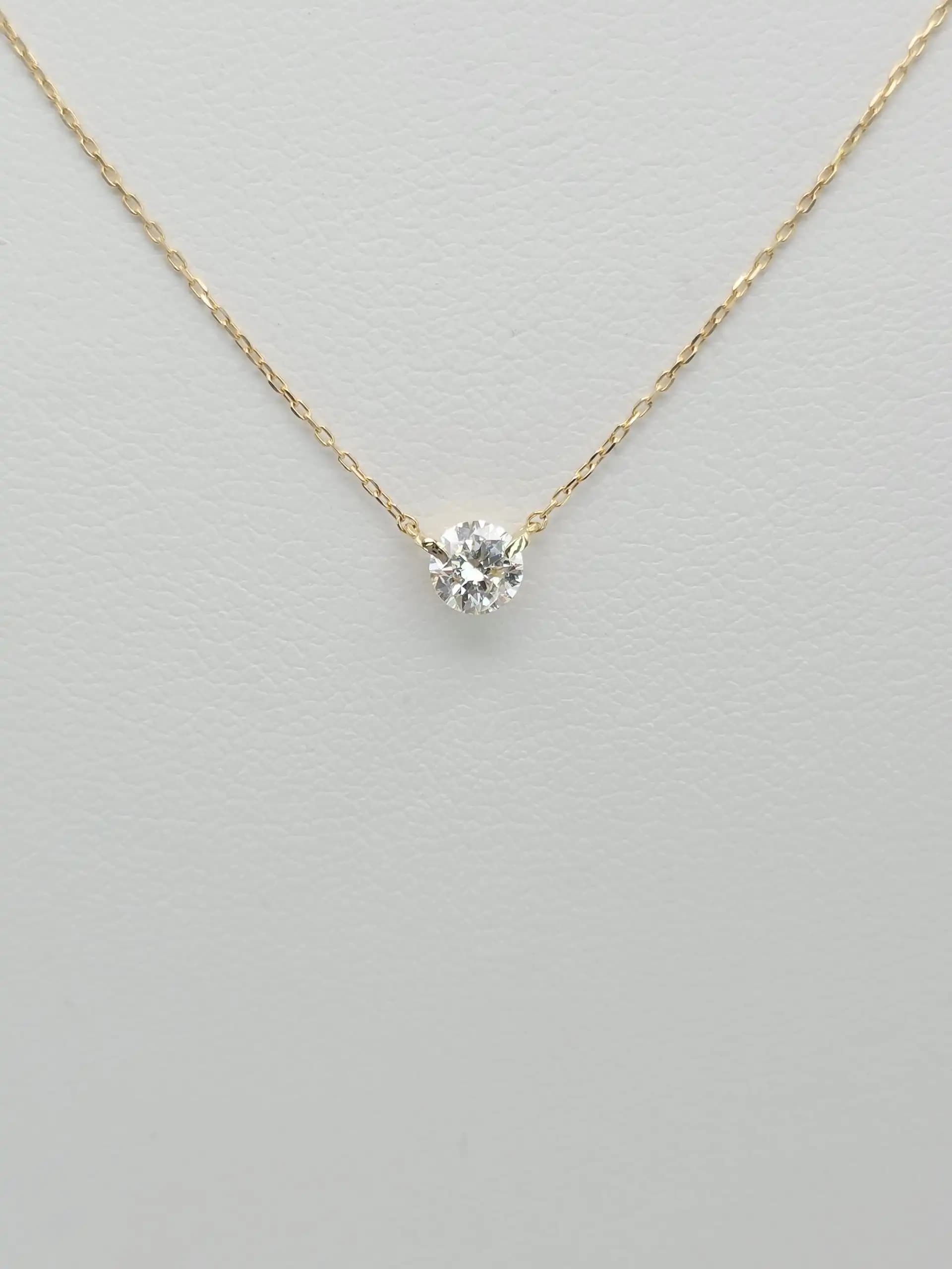 solotair necklace