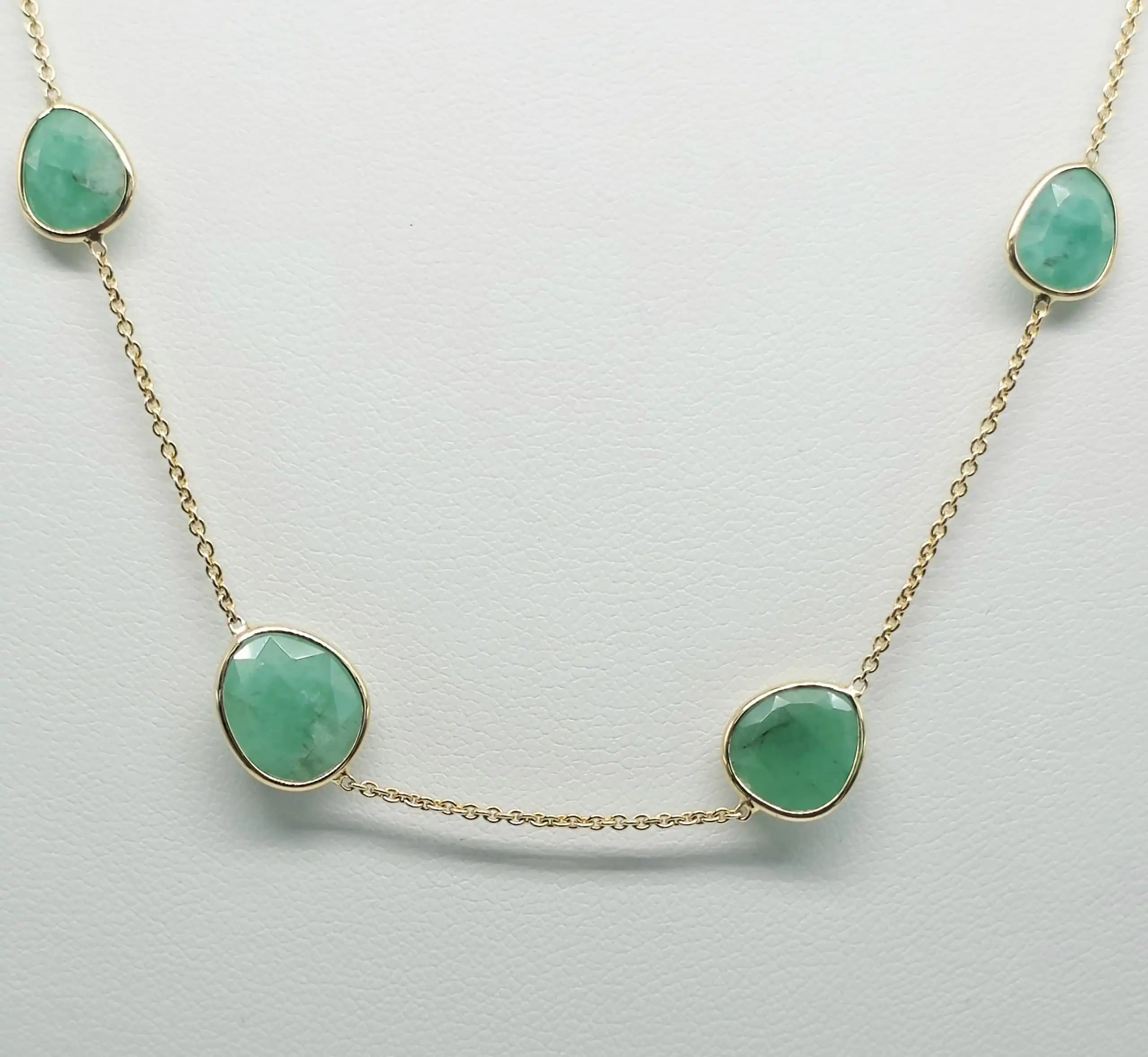 Emerlad Station Necklace