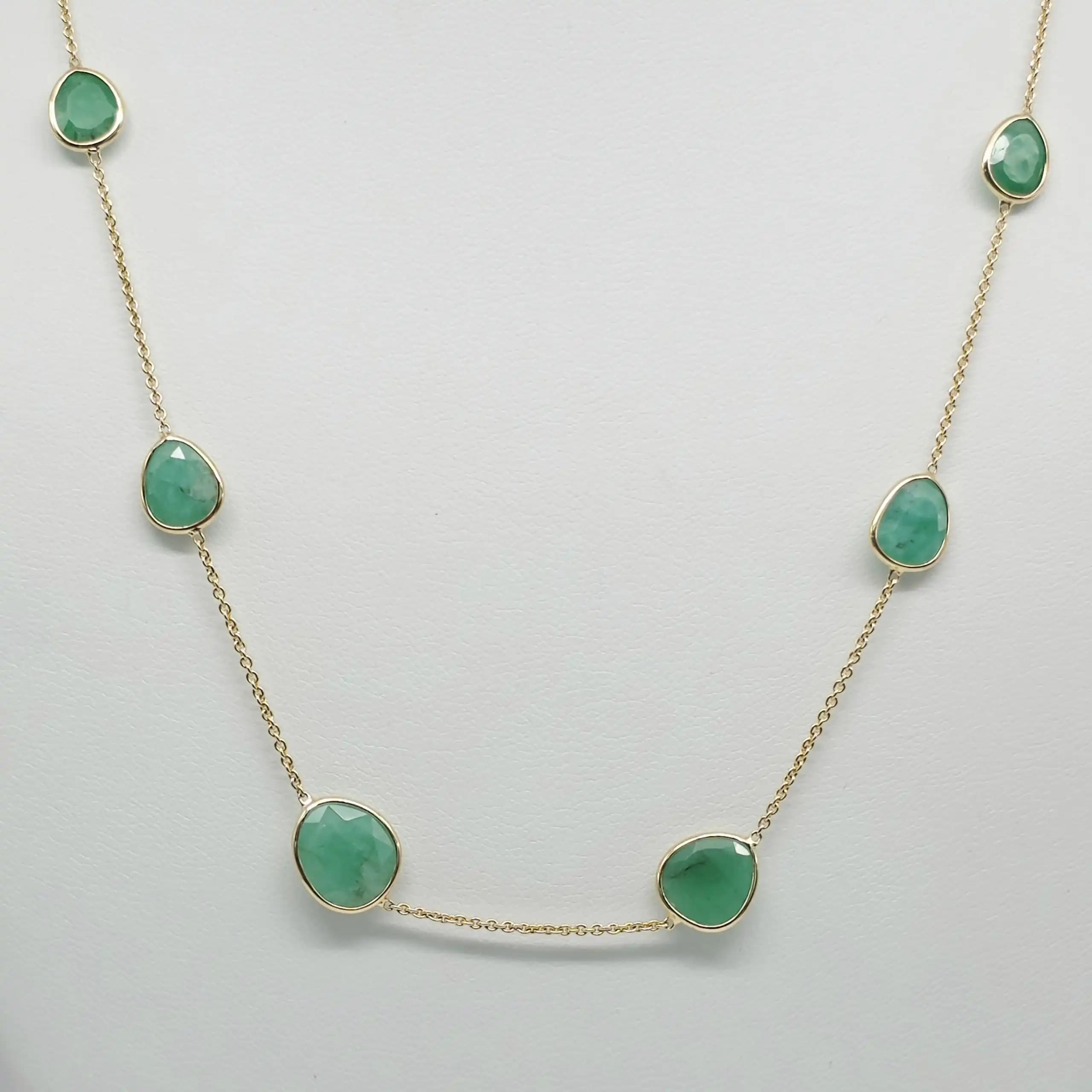 Emerlad Station Necklace