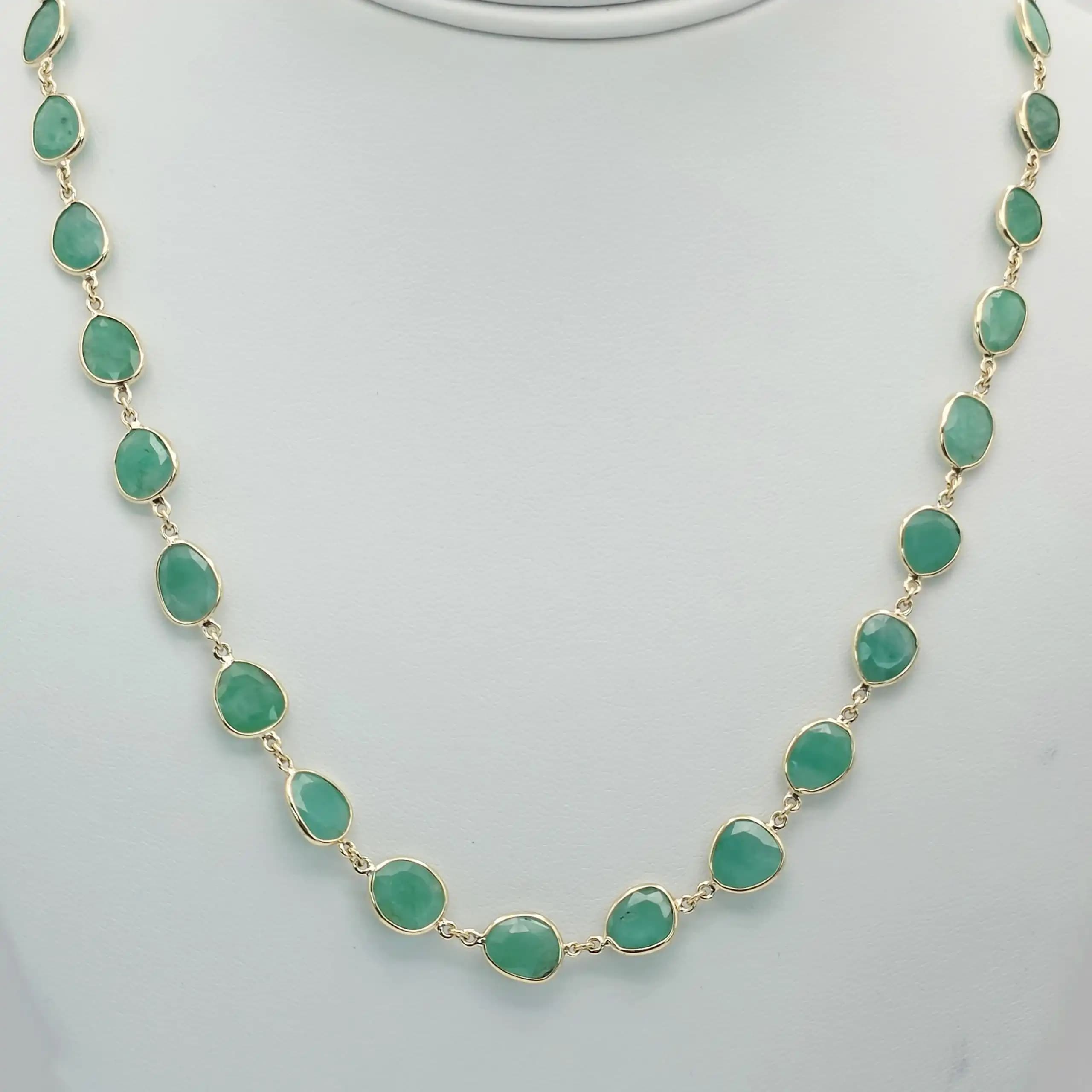 Emerlad Slice Chain Link Necklace