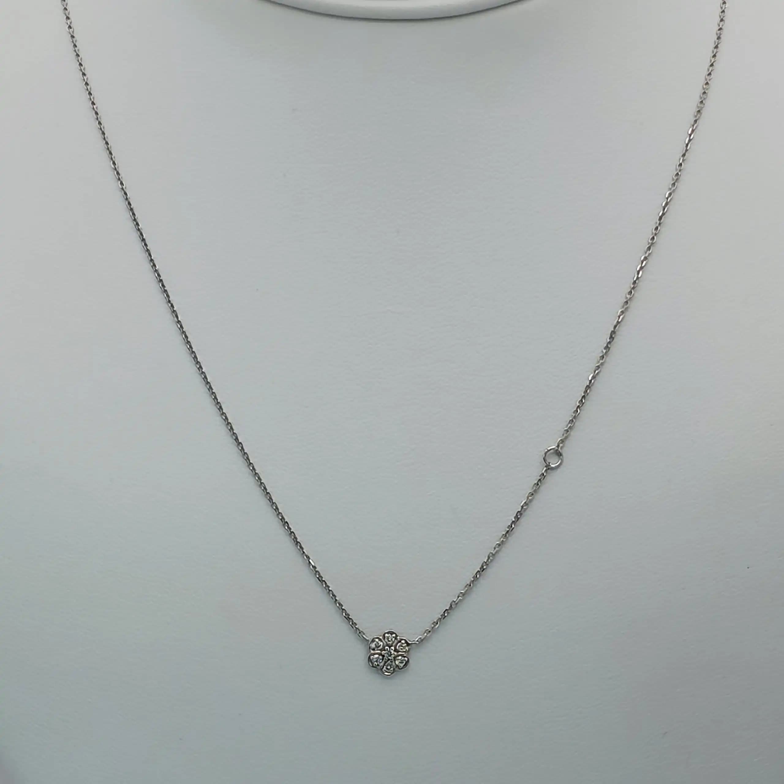 Diamond Flower Pendent Necklace