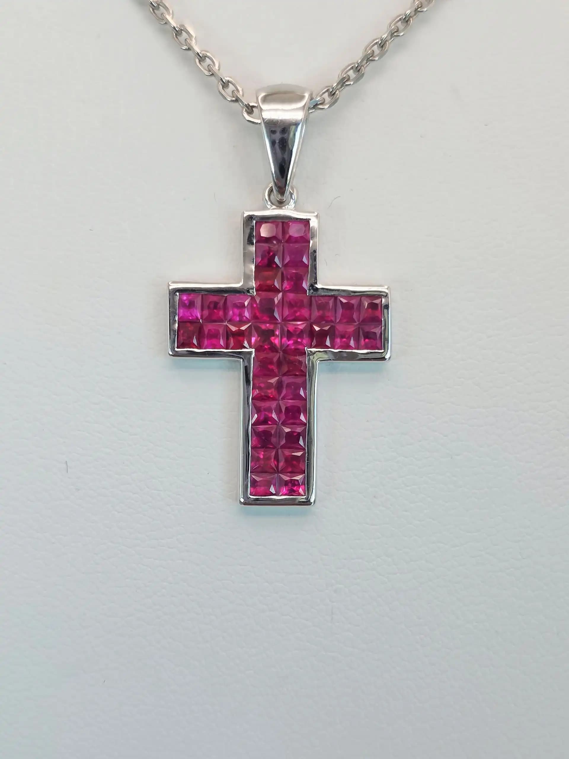 2.07 cts princess cut natural ruby cross pendant in 14K white gold