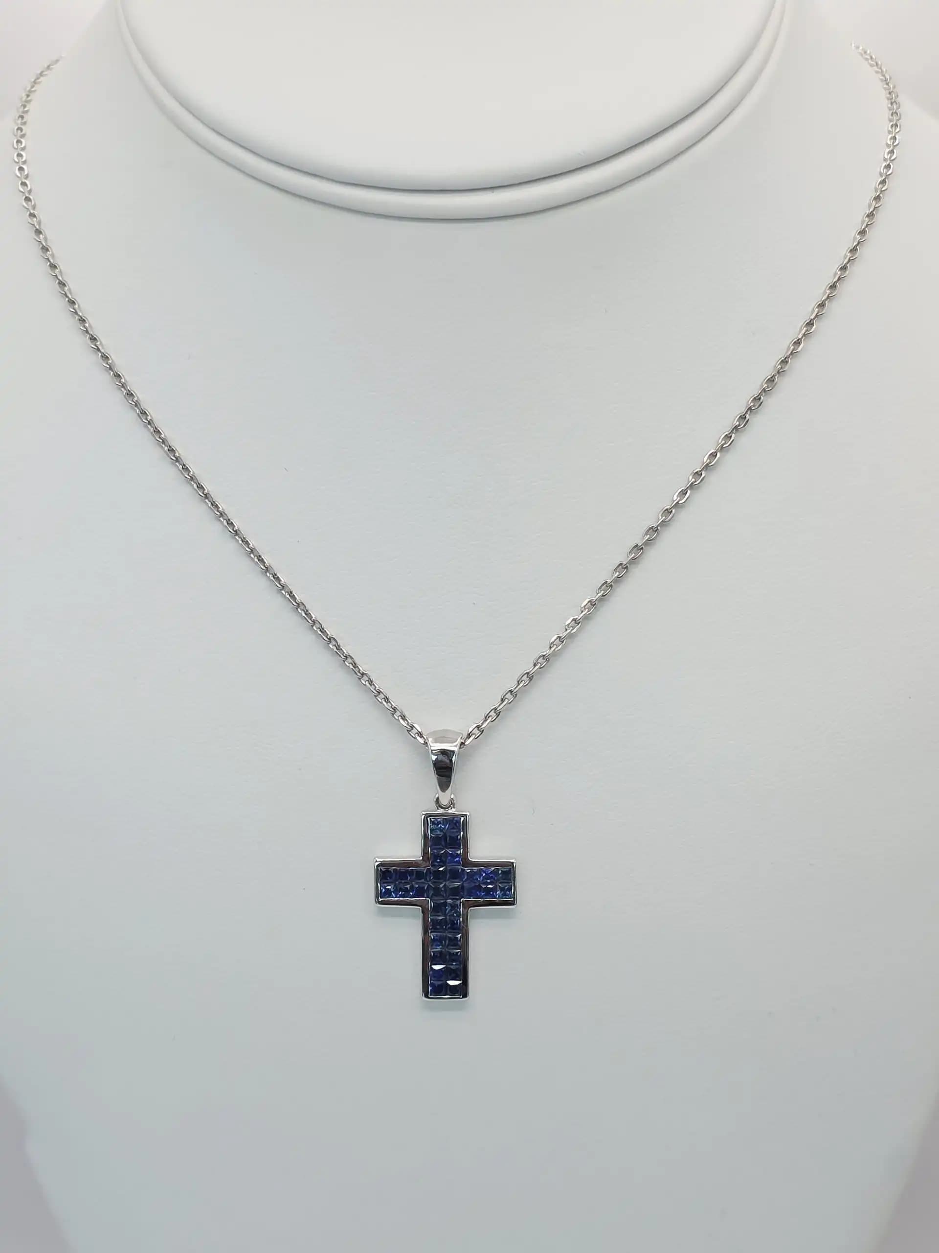 2.07 cts princess cut natural blue sapphire cross pendant in 14K white gold