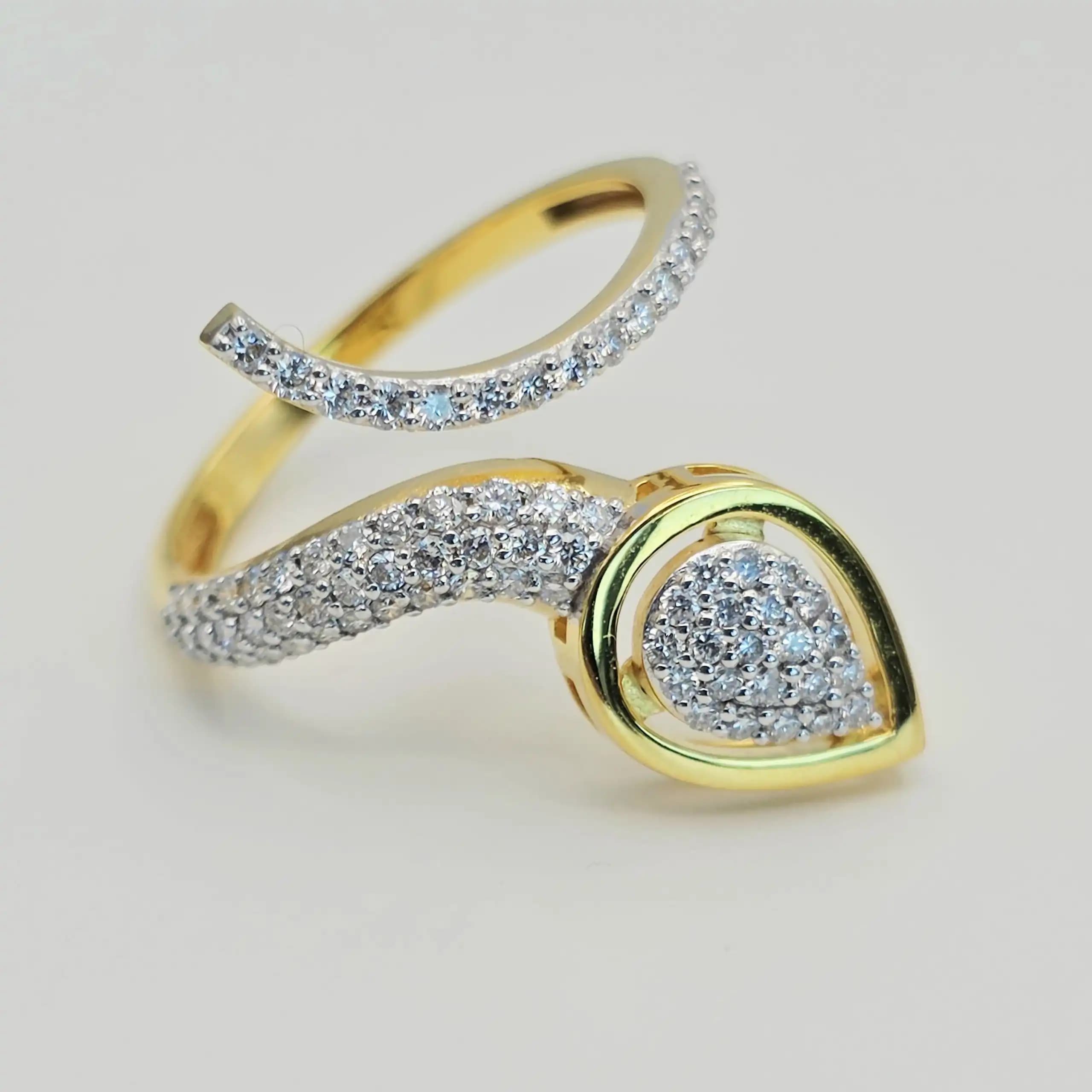 0.48 cts round natural diamond pave bypass ring in 18K two tone gold