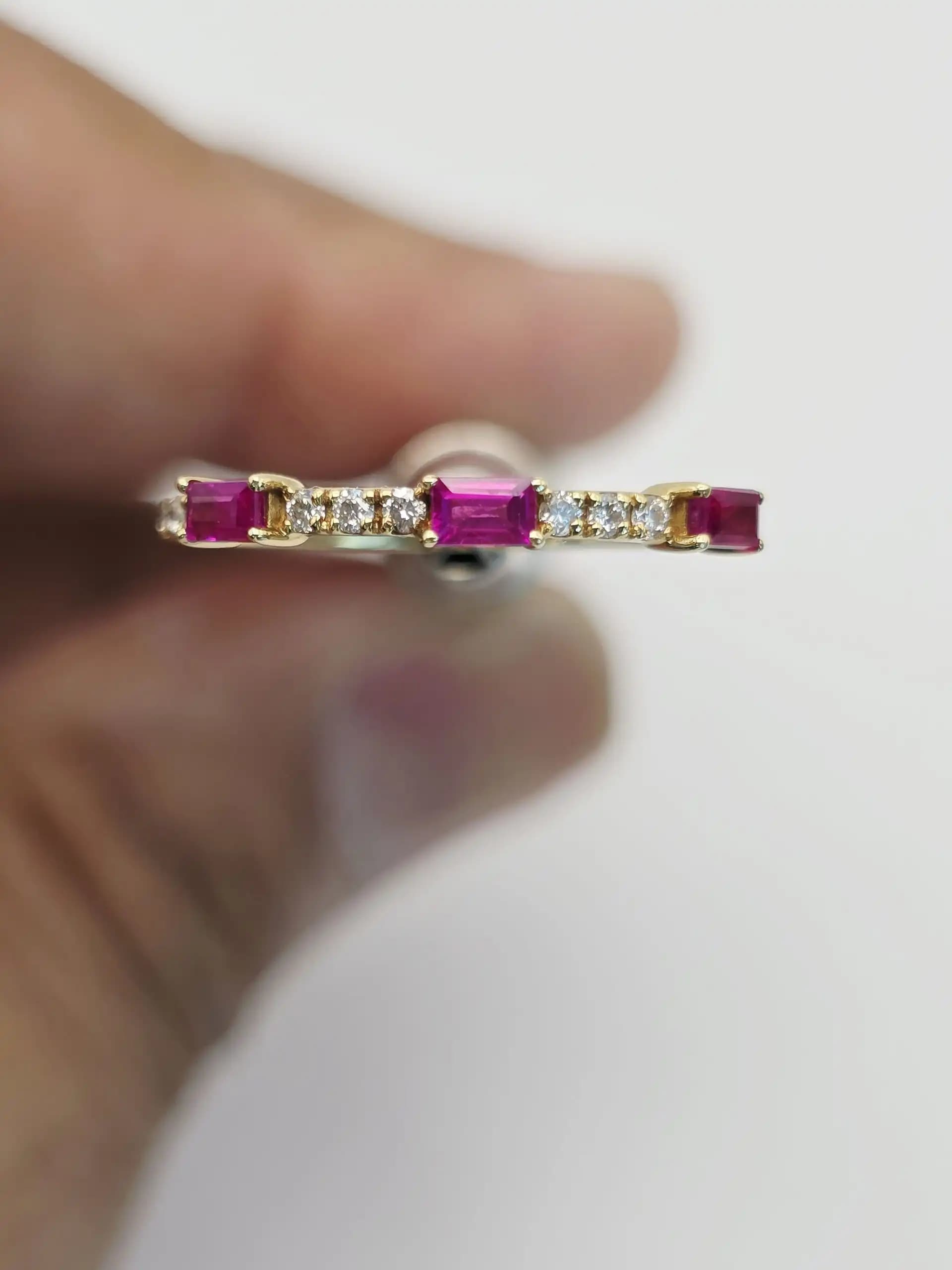 0.30 cts emerald cut natural ruby and diamond band ring in 18K yellow gold