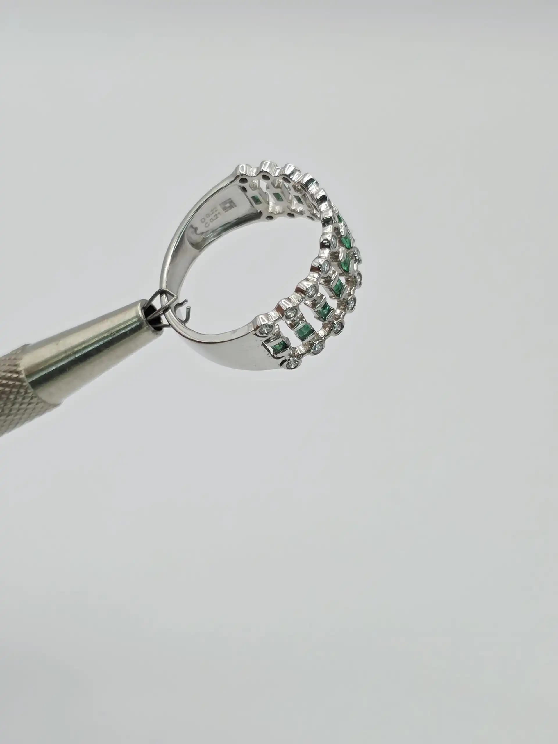 0.21 cts natural emerald and diamond wide band ring in 18K white gold