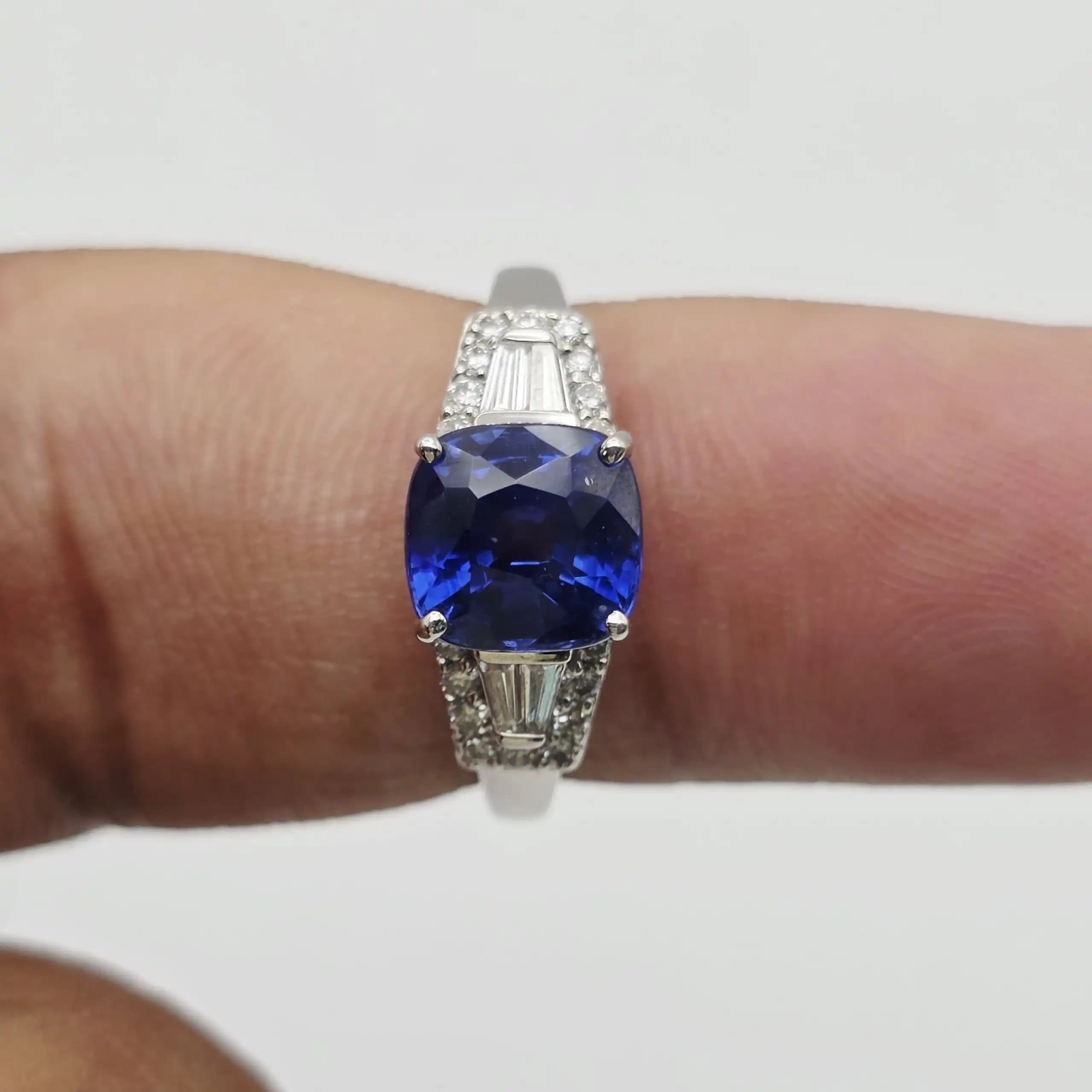 Vintage Style Blue Sapphire and Diamond Ring