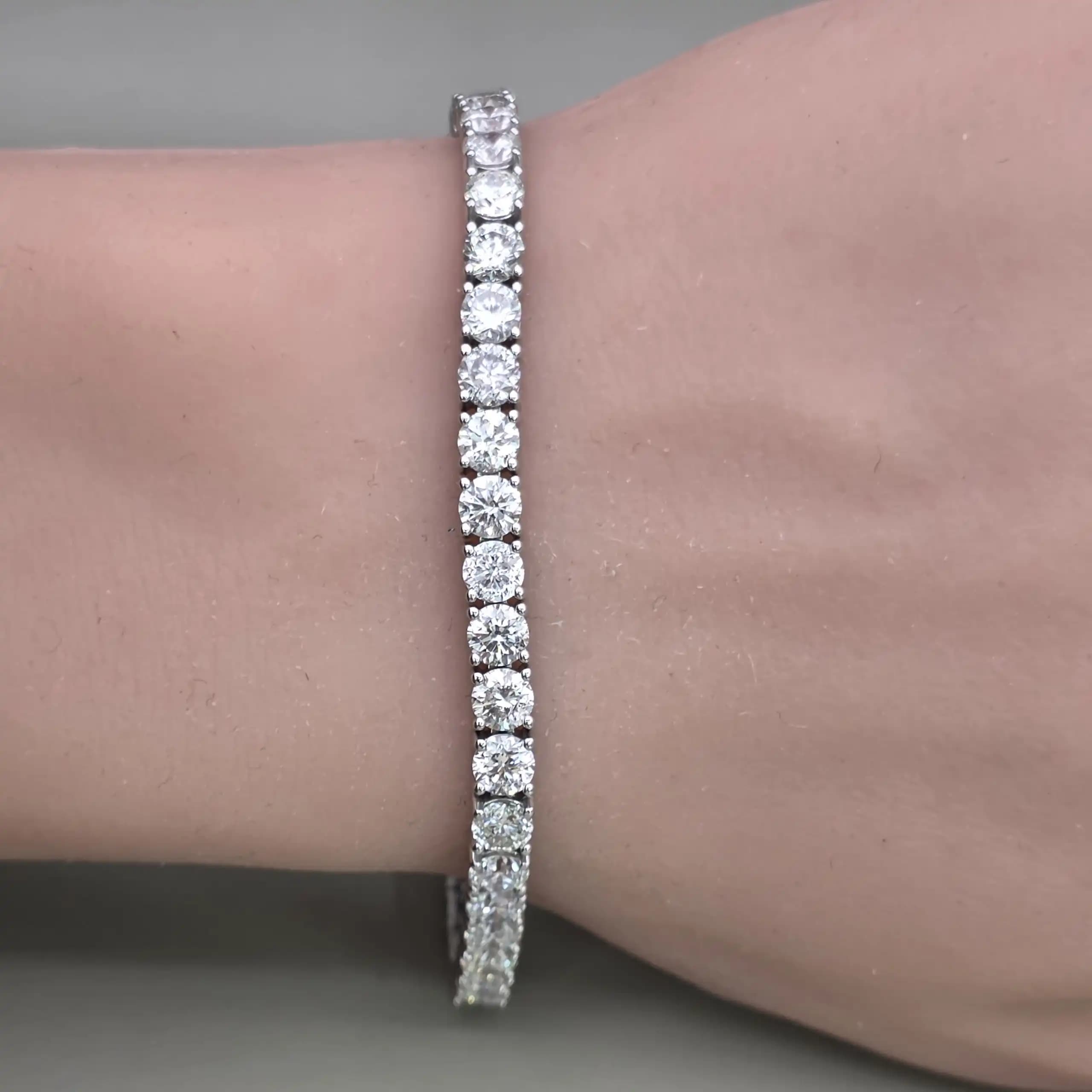 12.22 cts round natural diamond tennis bracelet in 14K white gold