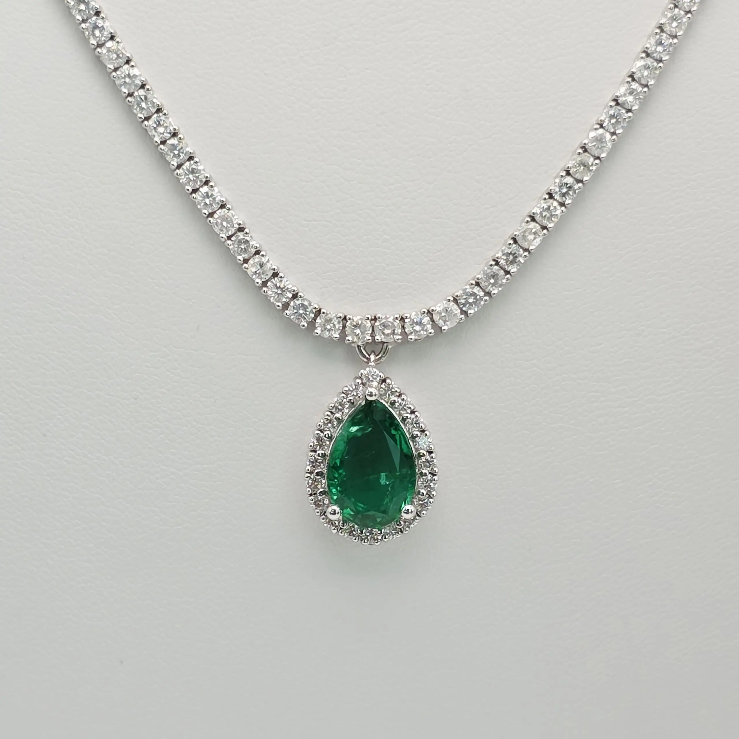 Emerlad Pendent Diamond Tennis Necklace